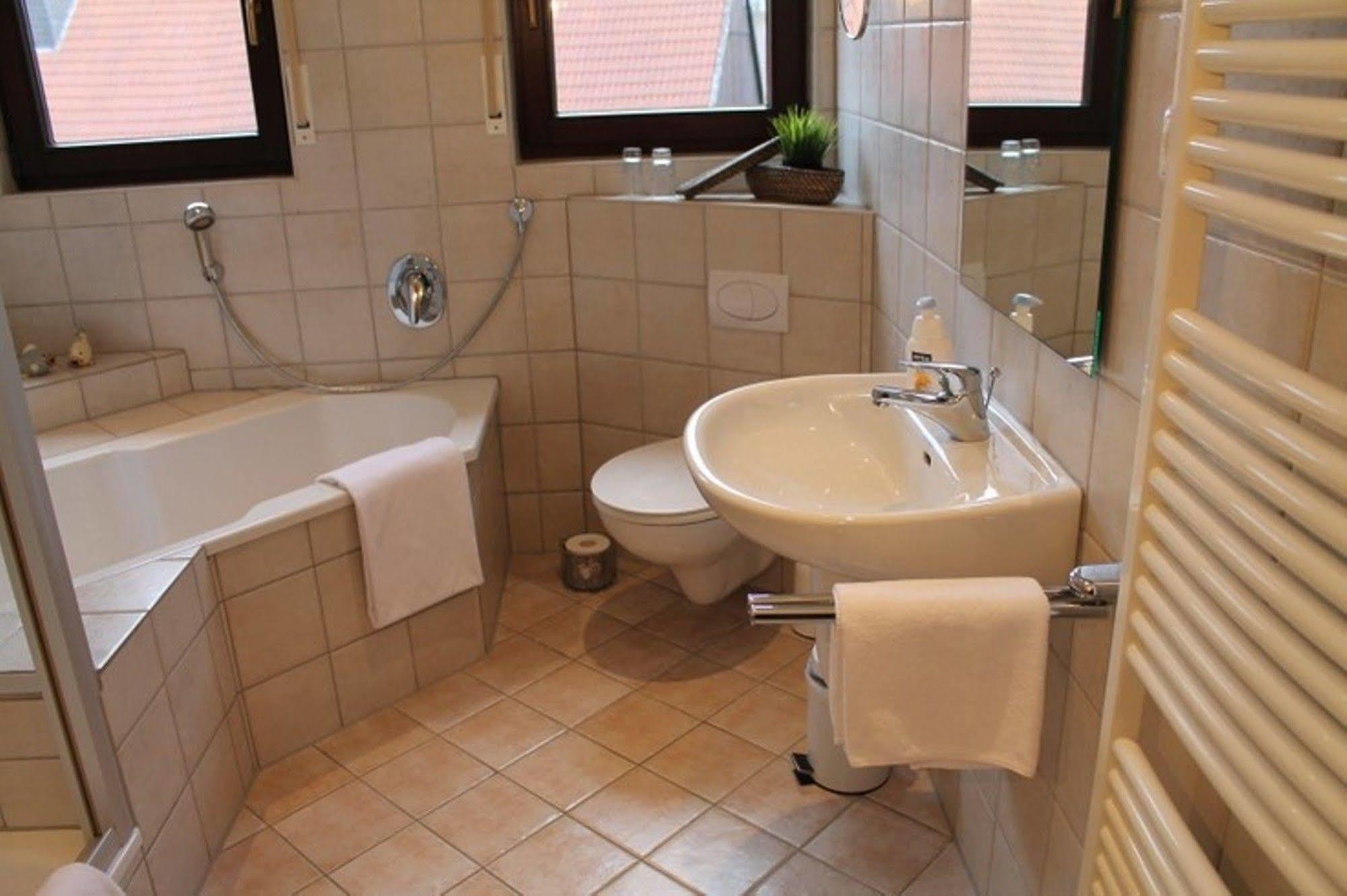 Landhaus Hotel Goeke Хёфельхоф Экстерьер фото